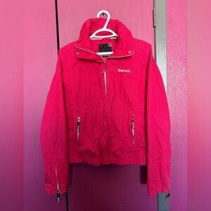 Bench Spring Jacket with zip-away hood